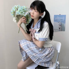 桃绘中·水手服-资料图