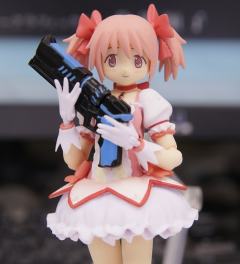 figma#SP-040 黑岩射手 Black ★ Rock Shooter Beast-资料图