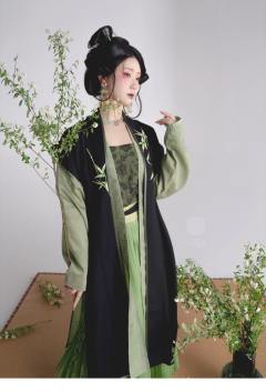 莫问林深-资料图