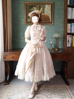 玫瑰骑士-资料图