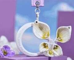 拥抱寰宇-资料图