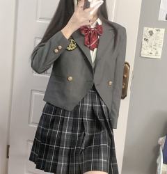 圣夜学园·西服-资料图