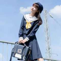 大可鸭联名款水手服-资料图