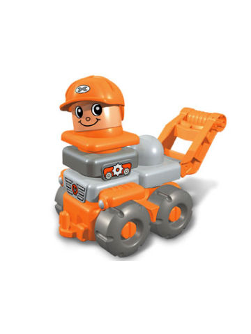 3696