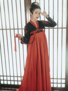 彼岸花-资料图