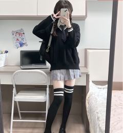 学院风毛衣-资料图