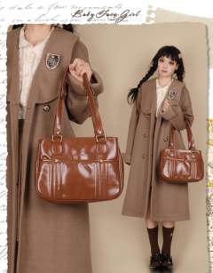 同学录制服包-资料图