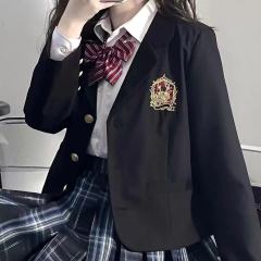 荆棘玫瑰·西服-资料图