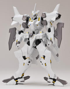 Revoltech Revoltech Muv-Luv Alternative EF-2000 “台风” 1st Lt. Sigelind von Fahrenhorst Model-资料图