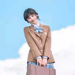 藤泽高·西服-资料图