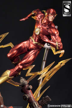 Flash The New52!-资料图