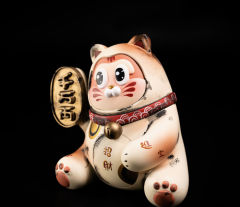 陪你很久的守财猫-资料图
