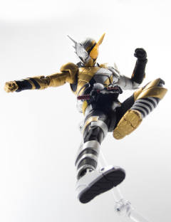 SHF 假面骑士Build RabbitDragon Form-资料图