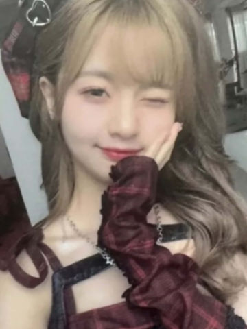 黄怡慈 八周年纪念小卡 ver.B