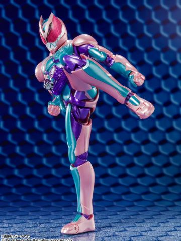 SHF 假面骑士Revi 暴龙基因组