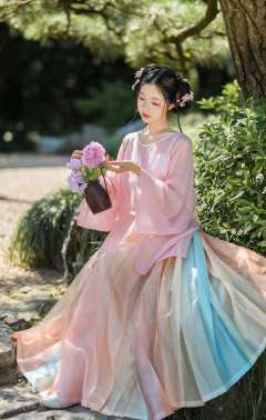 给点彩虹就灿烂-资料图