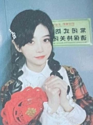 何阳青青 23新春