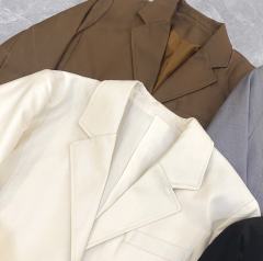 秋凛高·西服-资料图