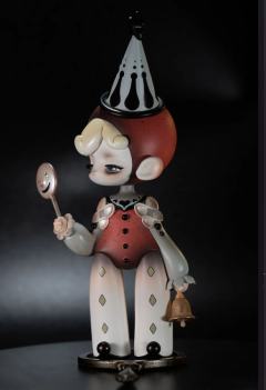 小丑乐园-资料图