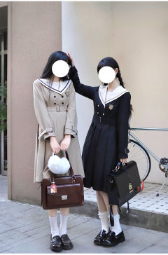 秋屿知连衣裙-资料图