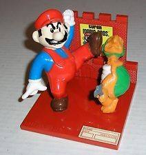 Trophy Figure with Scorecard! 锤子兄弟 玛丽奥 Mario Kicks One Of The Hammer Brothers