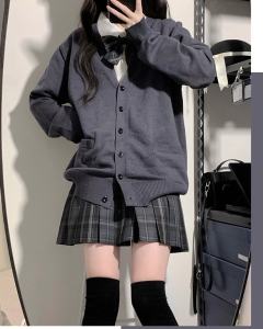 纯色毛衣开衫-资料图