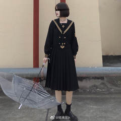 皇家巧克力·水手服套装-资料图