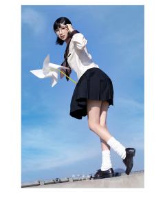 栗山高·水手服-资料图