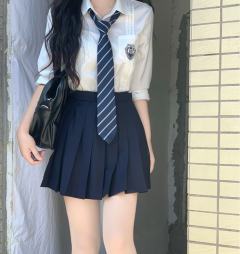 白茶少女·衬衫-资料图