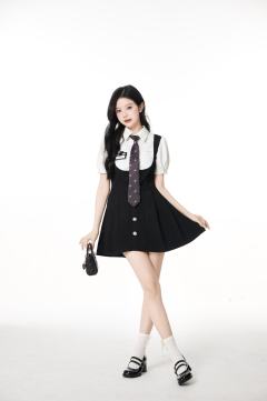 美式制服-资料图
