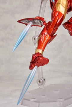 钢铁侠 Bleeding Edge Armor-资料图