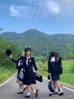小丘町·水手服-资料图
