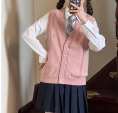 菁山女院马甲-资料图