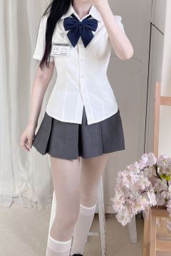 收腰纯色衬衫-资料图