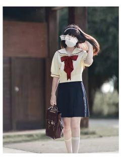 蔷薇诗·套装-资料图