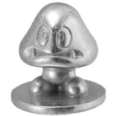 New Super Mario Brothers Wii Metal Mascot 栗子球 Silver Ver.