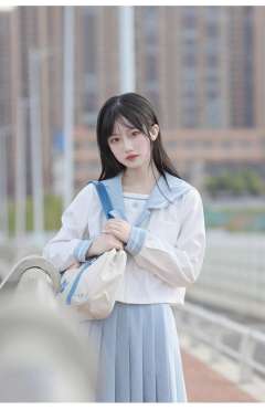 星野中·水手服-资料图