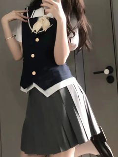 礼间高校·套装-资料图