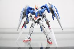 HG00 GN-0000+GNR-010 00强化模组 GN-0000 00高达 GNR-010 0强化战机 设计师配色 Ver.-资料图