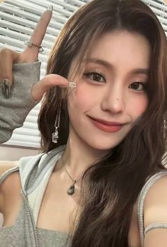 CHESHIRE限量版专卡1 B