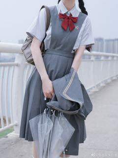 和泉女子·套装-资料图