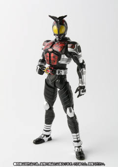 SHF 真骨雕 假面骑士暗黑甲斗-资料图