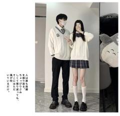 学院风毛衣-资料图