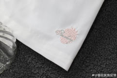 三色草莓·衬衫-资料图