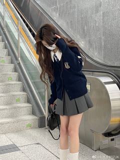 洛德学院开衫-资料图