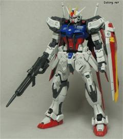 MG GAT-X105+AQM/E-X01 翔翼型强袭高达 Ver. RM-资料图