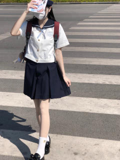 小泉野中·水手服-资料图