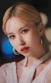  MORE & MORE 花絮卡 南