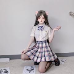 蓝白-资料图