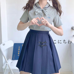 小韩中·衬衫-资料图